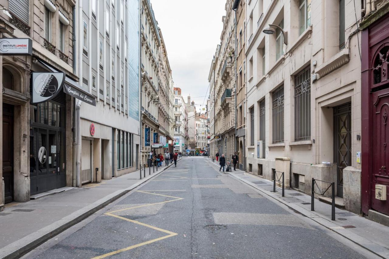 Honore - Suite Arbre Sec Lyon Luaran gambar